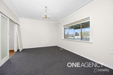 Property photo of 1 Manoora Avenue Mount Austin NSW 2650
