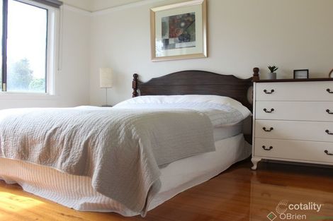 Property photo of 2 Chale Court Silverleaves VIC 3922