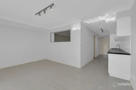 6/12 Westralia Gdns, Rockingham, WA 6168