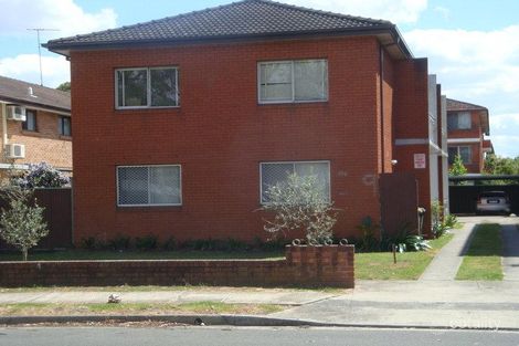 2/9 Carramar Ave, Carramar, NSW 2163