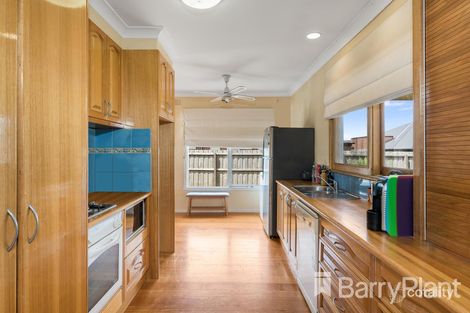 Property photo of 33 Davis Street Belmont VIC 3216