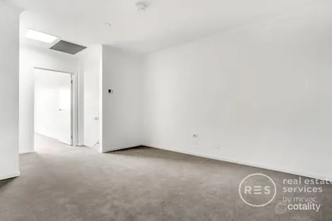 Property photo of 75 Wireless Drive Aintree VIC 3336
