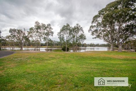 Property photo of 81 Major Mitchell Drive Horsham VIC 3400