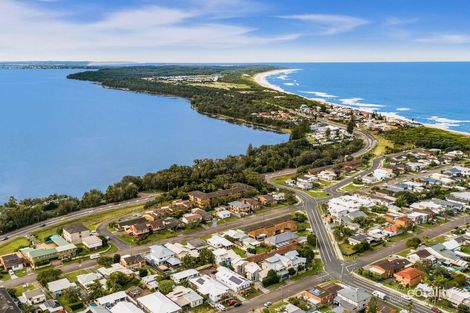 Property photo of 2/6 Lynch Crescent The Entrance North NSW 2261