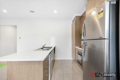 Property photo of 116B Wootten Road Tarneit VIC 3029