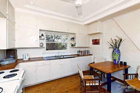 Property photo of 37 Crystal Avenue Pearl Beach NSW 2256