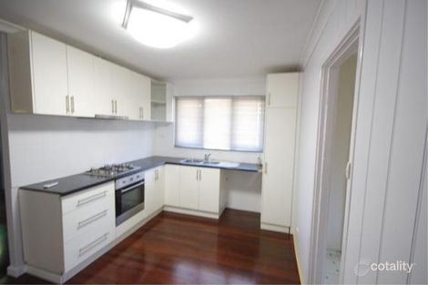 Property photo of 39 Burnham Way Girrawheen WA 6064