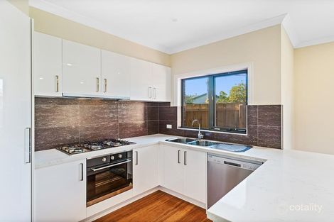 Property photo of 2/30 Roberts Avenue Mulgrave VIC 3170