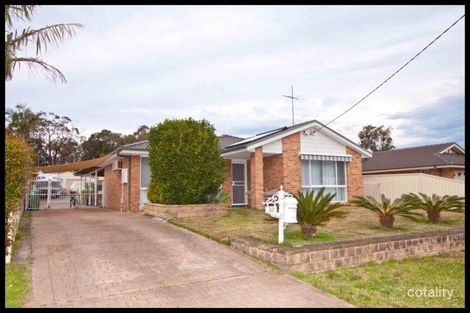 Property photo of 33 Teragalin Drive Chain Valley Bay NSW 2259