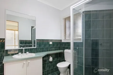 Property photo of 5 Marian Way Lavington NSW 2641