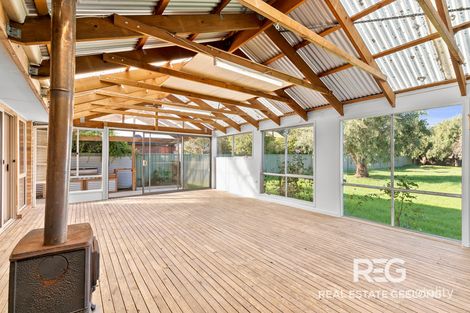 31 Rennie St, Lara, VIC 3212