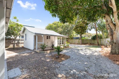 Property photo of 23 Oak Street Sunshine Beach QLD 4567