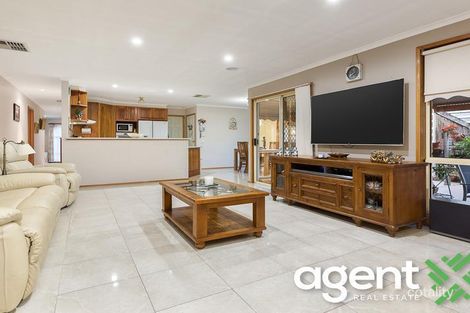 Property photo of 8 Shamrock Close Narre Warren South VIC 3805