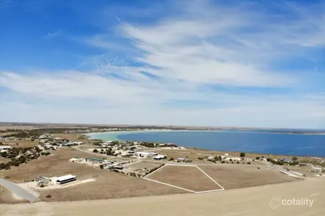 Property photo of 15 Falie Drive Perlubie SA 5680