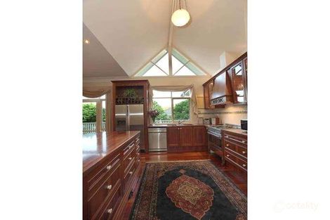 Property photo of 9 Rutland Road Berwick VIC 3806