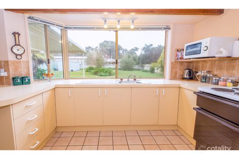 Property photo of 11 Ironbark Road Thurgoona NSW 2640