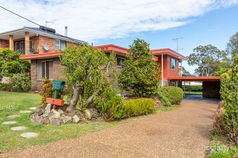Property photo of 8 Crestwood Place Warners Bay NSW 2282