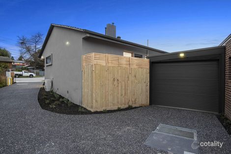 Property photo of 1/4 Gum Court Doveton VIC 3177