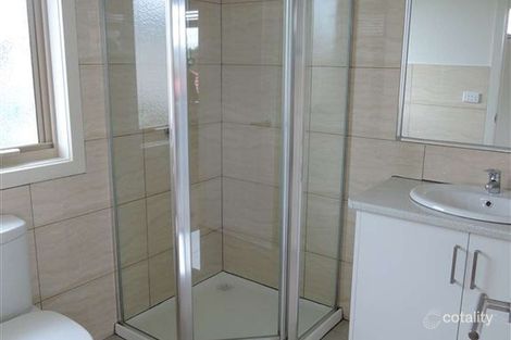 Property photo of 2/5 Angus Drive Glen Waverley VIC 3150