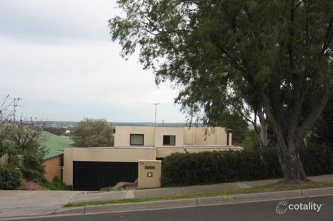 33 Kramer Dr, Berwick, VIC 3806