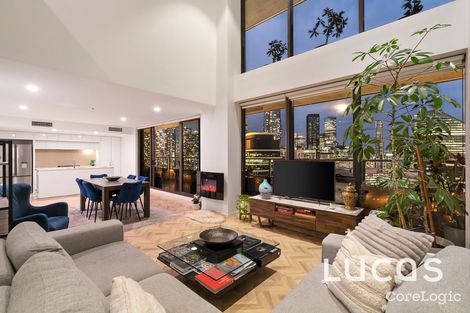 Property photo of 3405/100 Harbour Esplanade Docklands VIC 3008