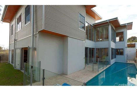 6a Montgomery St, Beaconsfield, WA 6162