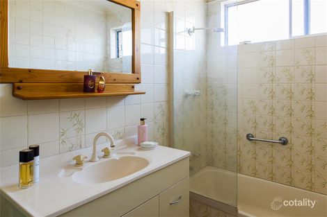 Property photo of 15 Booralie Way Maida Vale WA 6057