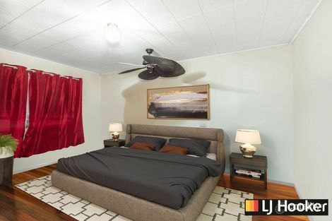 Property photo of 20 Riverview Road Riverview QLD 4303