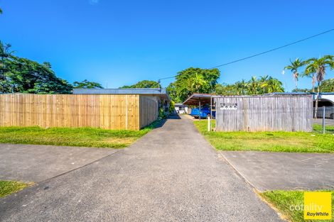 7 SANDOWN CL, WOREE, QLD 4868