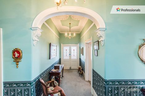 Property photo of 21 Fourth Road Armadale WA 6112