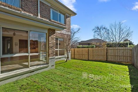 Property photo of 1 Highview Court Lysterfield VIC 3156