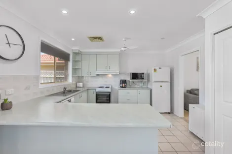 Property photo of 18 Eureka Place Hillvue NSW 2340