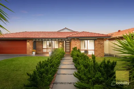 Property photo of 11 Antionetta Way Hillside VIC 3037