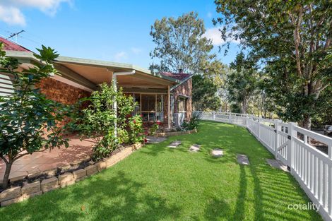 12 Violet Pl, Wavell Heights, QLD 4012