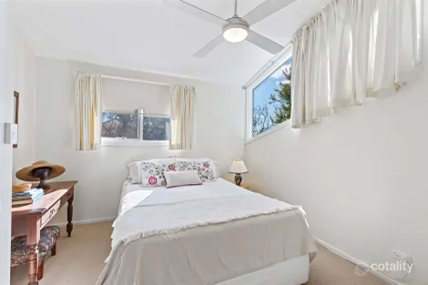Property photo of 16 Murraba Close Orange NSW 2800
