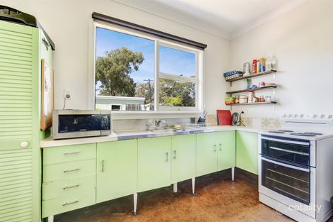 Property photo of 2 Balmoral Road Burrill Lake NSW 2539