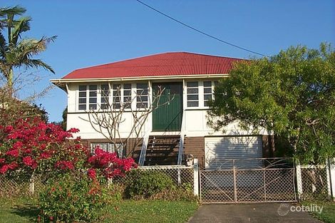 Property photo of 15 Tenth Avenue Coorparoo QLD 4151