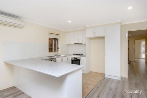 Property photo of 2/12 Mingos Court Werribee VIC 3030