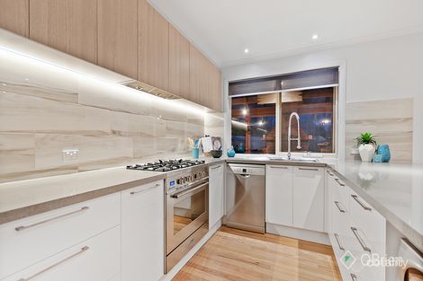 Property photo of 16 Eric Court Langwarrin VIC 3910