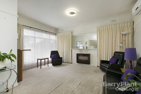 Property photo of 3 Princetown Road Mount Waverley VIC 3149