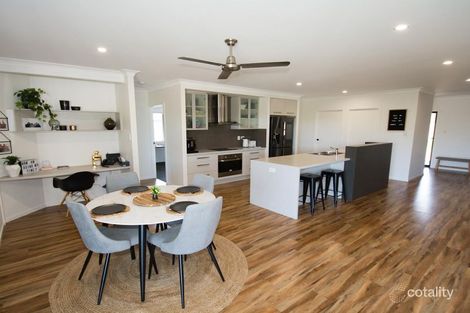 Property photo of 20 Hallii Street Ashfield QLD 4670