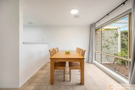 Property photo of 16/27 Elm Way Jerrabomberra NSW 2619