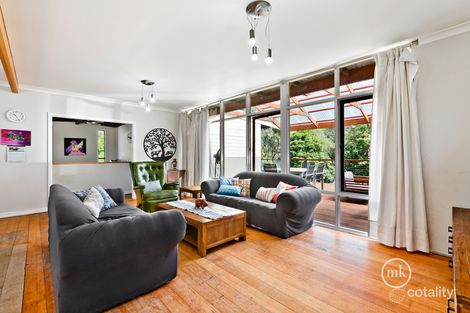 Property photo of 3 Kent Hughes Road Eltham VIC 3095