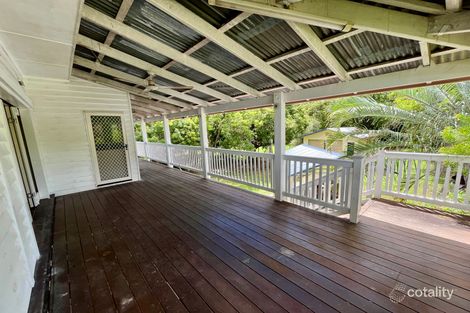 Property photo of 6 Bourke Street Park Avenue QLD 4701