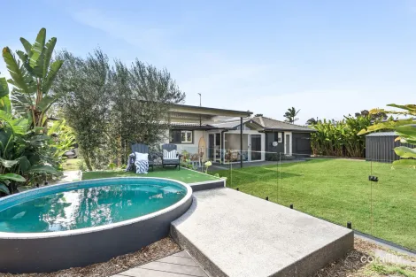 10 Kew Pl, Minyama, QLD 4575