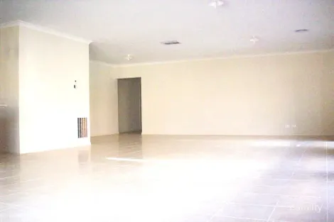 Property photo of 72 Fongeo Drive Point Cook VIC 3030