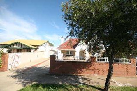 46 Findon Rd, Woodville West, SA 5011