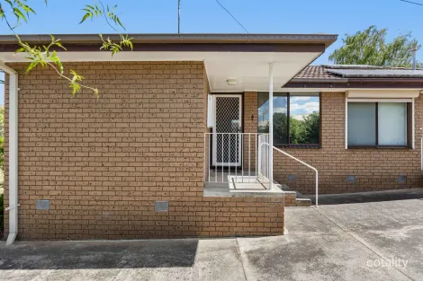 1/208 Yarrowee Pde, Redan, VIC 3350