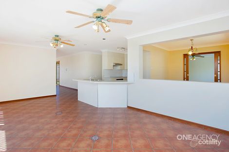 Property photo of 65 Acacia Circuit Hunterview NSW 2330
