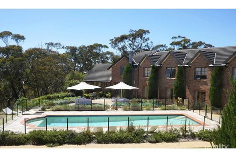 50 Railway Pde, Wentworth Falls, NSW 2782